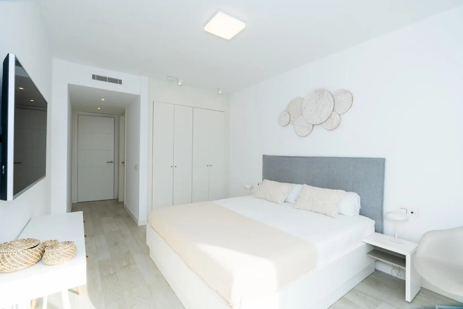 Al-1112 2 Bed Alcazaba Lagoon Estepona
