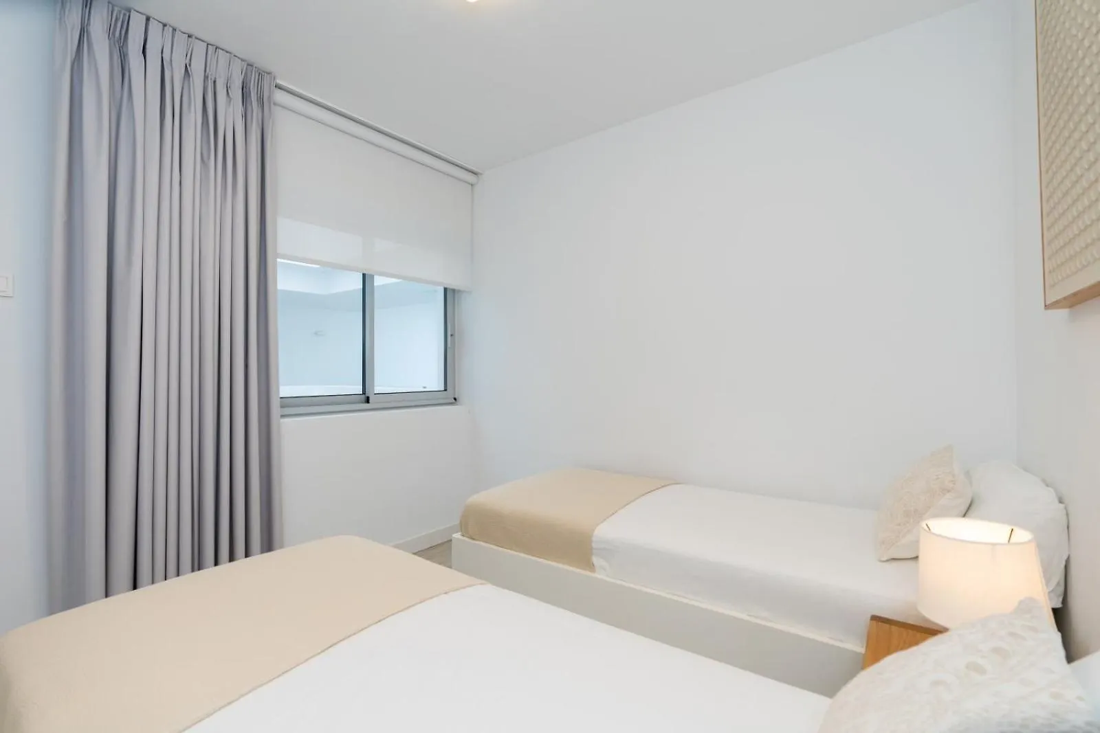 Al-1112 2 Bed Alcazaba Lagoon Estepona Apartment